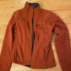 REI soft shell jacket small